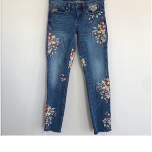 Blank NYC-Floral Embroidered Blue Jeans, 27